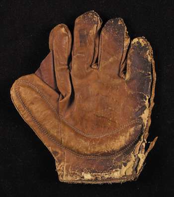 Early 1900's Crescent Glove Front